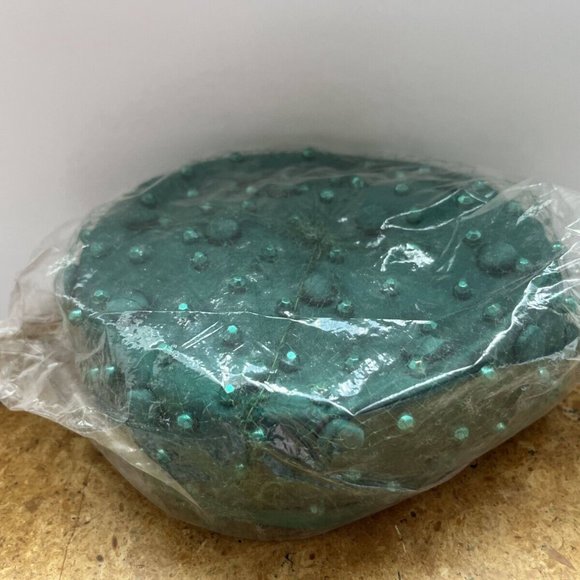 Vintage Hunter Women's Green Pillbox Hats Size W9xH2 w/ Button Studded and Lace - Picture 8 of 13